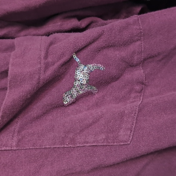 Victoria's Secret PINK Burgundy Cotton Long Sleeve Sequin Tee Size large - Picture 3 of 6